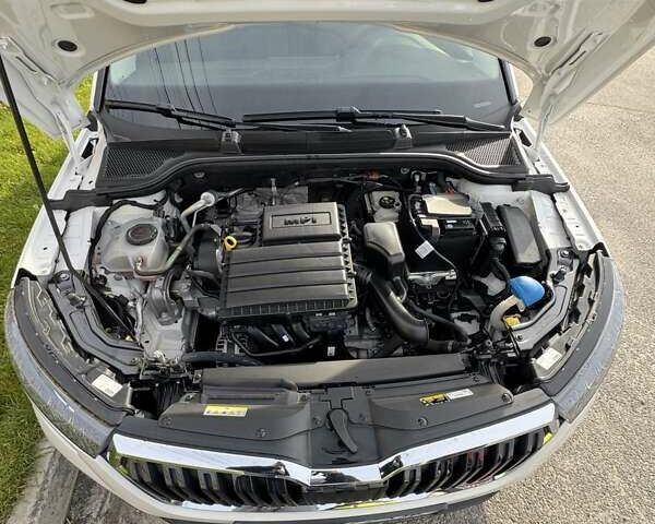 Білий Шкода KAMIQ, об'ємом двигуна 1.6 л та пробігом 52 тис. км за 17100 $, фото 11 на Automoto.ua