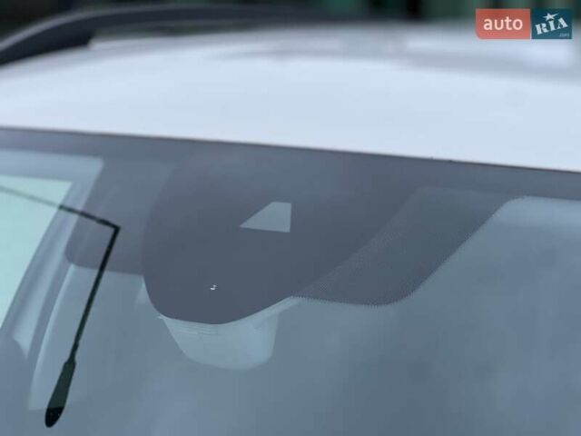 Белый Шкода KAMIQ, объемом двигателя 1.6 л и пробегом 62 тыс. км за 16500 $, фото 21 на Automoto.ua