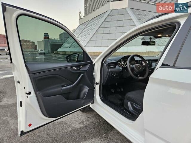 Білий Шкода KAMIQ, об'ємом двигуна 1.6 л та пробігом 52 тис. км за 18800 $, фото 21 на Automoto.ua