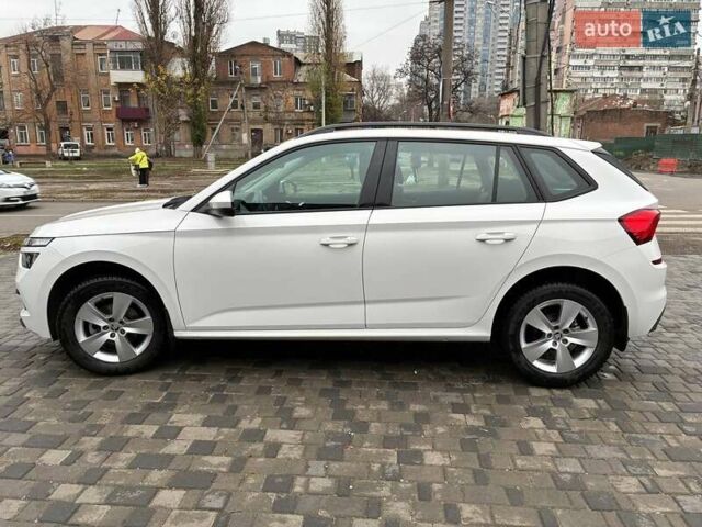 Белый Шкода KAMIQ, объемом двигателя 1.6 л и пробегом 18 тыс. км за 21000 $, фото 3 на Automoto.ua