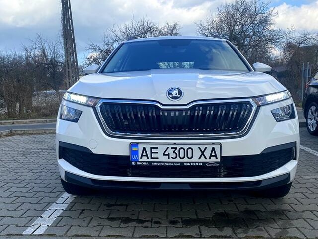 Белый Шкода KAMIQ, объемом двигателя 1.6 л и пробегом 34 тыс. км за 23000 $, фото 1 на Automoto.ua