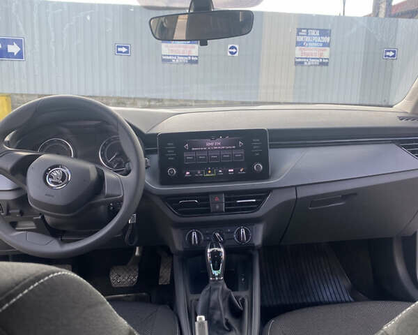 Белый Шкода KAMIQ, объемом двигателя 1.6 л и пробегом 38 тыс. км за 23000 $, фото 16 на Automoto.ua