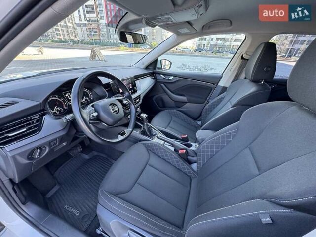 Белый Шкода KAMIQ, объемом двигателя 1.6 л и пробегом 15 тыс. км за 22500 $, фото 27 на Automoto.ua