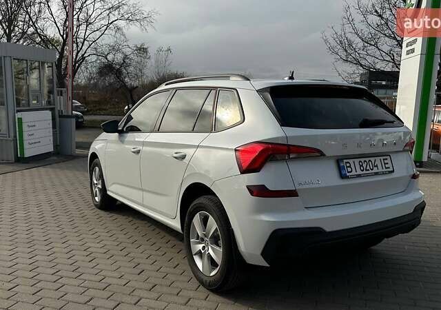 Белый Шкода KAMIQ, объемом двигателя 1 л и пробегом 15 тыс. км за 19800 $, фото 3 на Automoto.ua