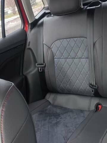 Красный Шкода KAMIQ, объемом двигателя 1.6 л и пробегом 53 тыс. км за 16100 $, фото 6 на Automoto.ua