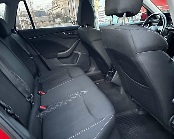 Червоний Шкода KAMIQ, об'ємом двигуна 1.6 л та пробігом 60 тис. км за 19900 $, фото 18 на Automoto.ua