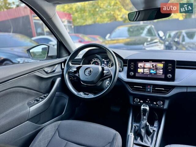 Шкода KAMIQ, объемом двигателя 1.6 л и пробегом 62 тыс. км за 20500 $, фото 23 на Automoto.ua