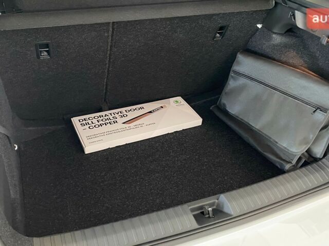 купить новое авто Шкода KAMIQ 2024 года от официального дилера Автоцентр ТОВ "ЕКСПРЕС АВТО" Шкода фото