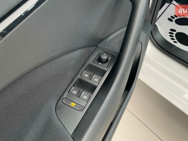 купить новое авто Шкода KAMIQ 2024 года от официального дилера Автотрейдінг-Вінниця SKODA Шкода фото