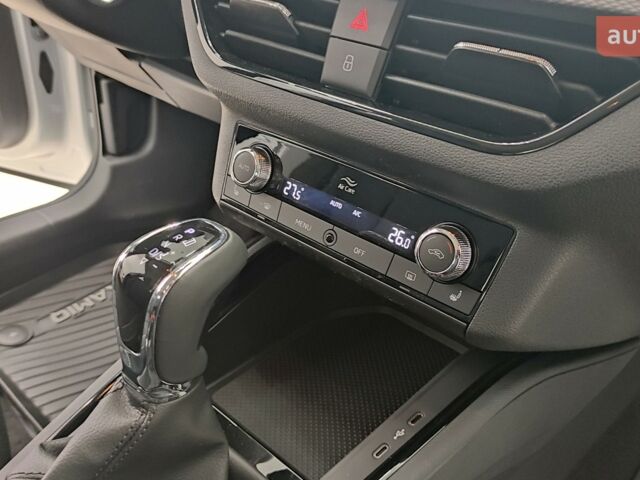 Шкода KAMIQ, объемом двигателя 1.6 л и пробегом 0 тыс. км за 24311 $, фото 24 на Automoto.ua