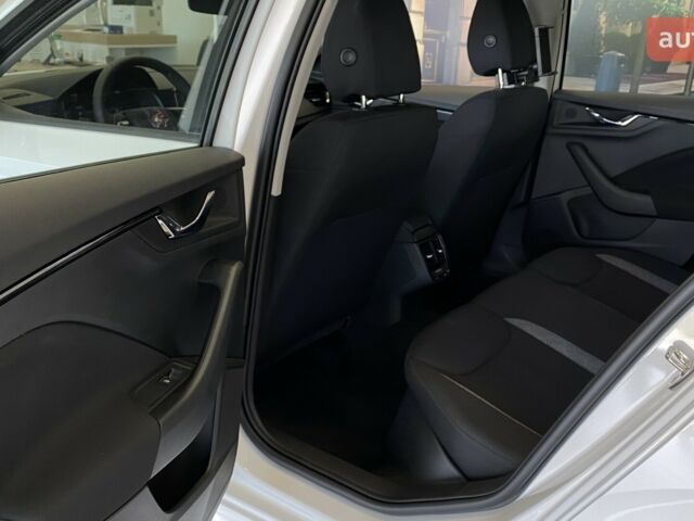 купить новое авто Шкода KAMIQ 2024 года от официального дилера Автоцентр ТОВ "ЕКСПРЕС АВТО" Шкода фото