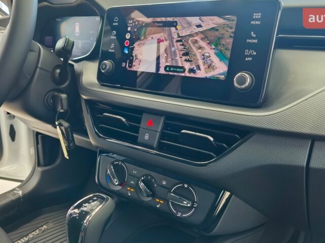 Шкода KAMIQ, об'ємом двигуна 1 л та пробігом 0 тис. км за 21653 $, фото 24 на Automoto.ua