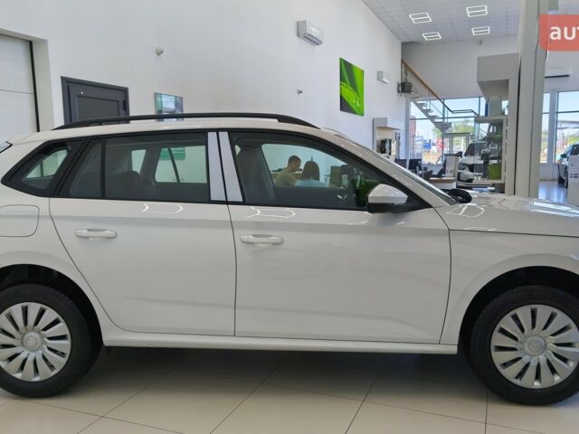 Шкода KAMIQ, об'ємом двигуна 1 л та пробігом 0 тис. км за 21653 $, фото 4 на Automoto.ua