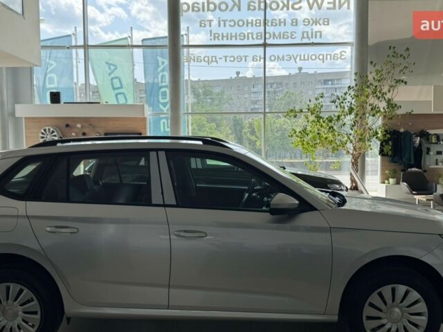 Шкода KAMIQ, об'ємом двигуна 1 л та пробігом 0 тис. км за 21639 $, фото 1 на Automoto.ua