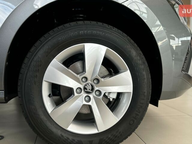 купить новое авто Шкода KAMIQ 2025 года от официального дилера Євромоторс Skoda Шкода фото