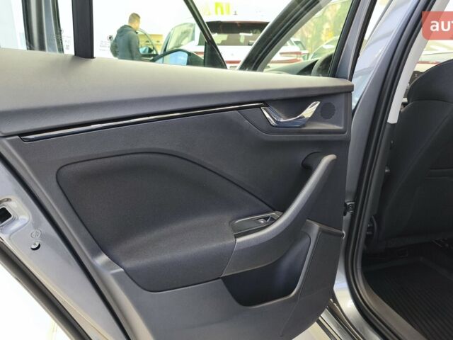 Шкода KAMIQ, объемом двигателя 1.5 л и пробегом 0 тыс. км за 27069 $, фото 21 на Automoto.ua