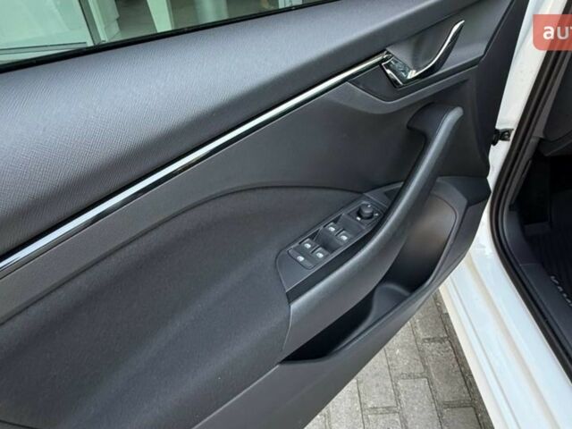 Шкода KAMIQ, об'ємом двигуна 1 л та пробігом 0 тис. км за 23194 $, фото 7 на Automoto.ua