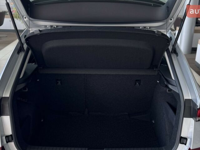 Шкода KAMIQ, об'ємом двигуна 1 л та пробігом 0 тис. км за 21639 $, фото 10 на Automoto.ua