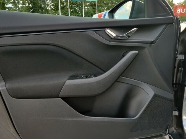 Шкода KAMIQ 2025 року купити нове авто Шкода KAMIQ 2025 року від офіційного дилера Альянс-ІФ Skoda Шкода фото