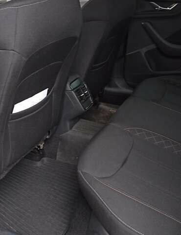 Серый Шкода KAMIQ, объемом двигателя 1.6 л и пробегом 80 тыс. км за 19300 $, фото 17 на Automoto.ua