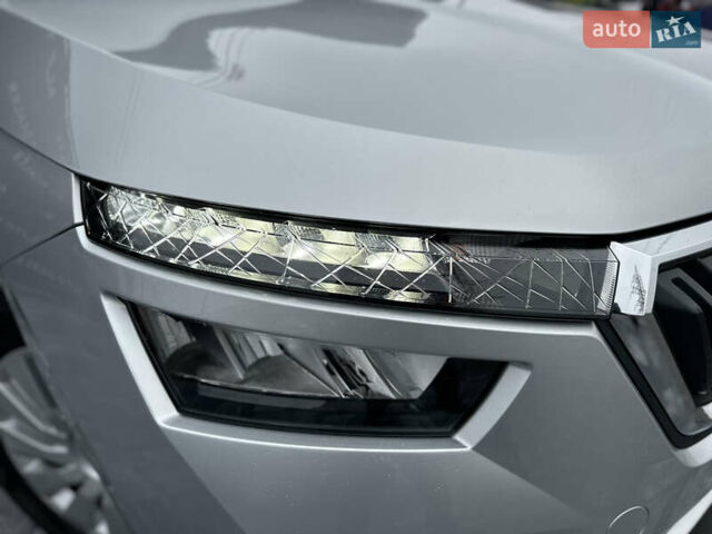 Серый Шкода KAMIQ, объемом двигателя 1.6 л и пробегом 56 тыс. км за 17800 $, фото 35 на Automoto.ua