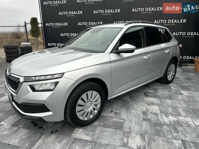 Серый Шкода KAMIQ, объемом двигателя 1.6 л и пробегом 56 тыс. км за 17800 $, фото 4 на Automoto.ua