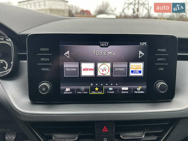 Серый Шкода KAMIQ, объемом двигателя 1.6 л и пробегом 56 тыс. км за 17800 $, фото 68 на Automoto.ua