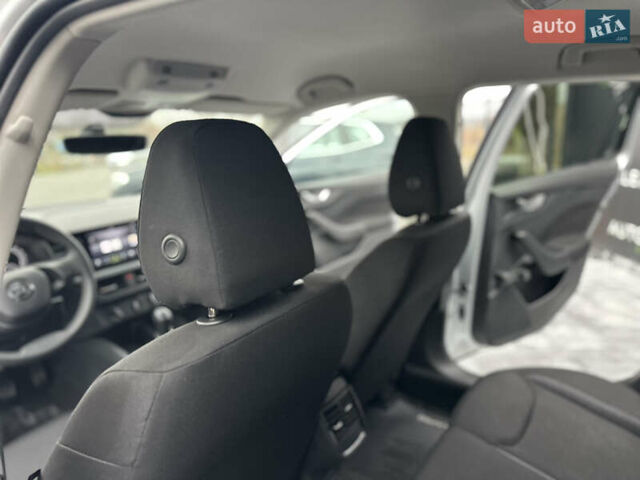 Серый Шкода KAMIQ, объемом двигателя 1.6 л и пробегом 56 тыс. км за 17800 $, фото 46 на Automoto.ua