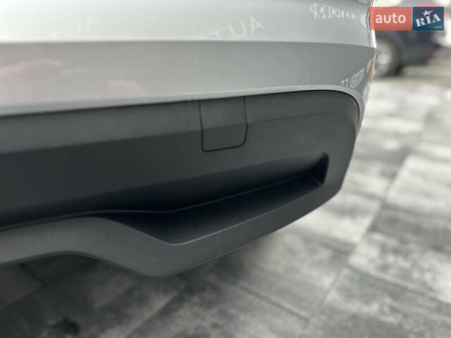 Серый Шкода KAMIQ, объемом двигателя 1.6 л и пробегом 56 тыс. км за 17800 $, фото 53 на Automoto.ua