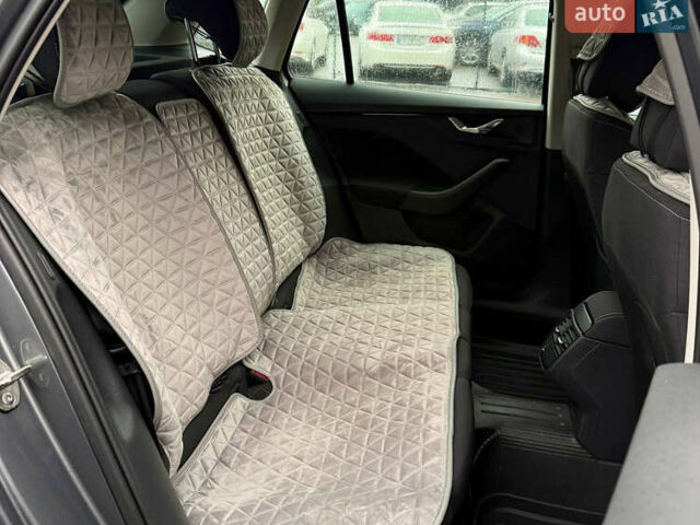 Серый Шкода KAMIQ, объемом двигателя 1.6 л и пробегом 6 тыс. км за 21800 $, фото 33 на Automoto.ua