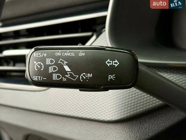 Серый Шкода KAMIQ, объемом двигателя 1.6 л и пробегом 6 тыс. км за 21800 $, фото 25 на Automoto.ua