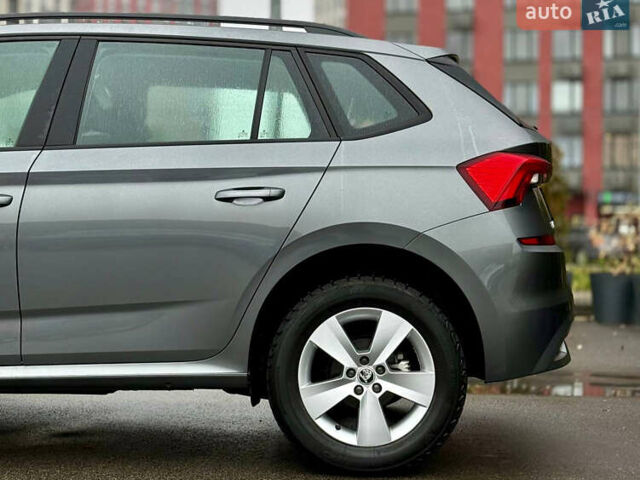 Серый Шкода KAMIQ, объемом двигателя 1.6 л и пробегом 6 тыс. км за 21800 $, фото 8 на Automoto.ua