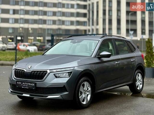 Серый Шкода KAMIQ, объемом двигателя 1.6 л и пробегом 6 тыс. км за 21800 $, фото 4 на Automoto.ua