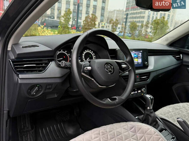 Серый Шкода KAMIQ, объемом двигателя 1.6 л и пробегом 6 тыс. км за 21800 $, фото 26 на Automoto.ua