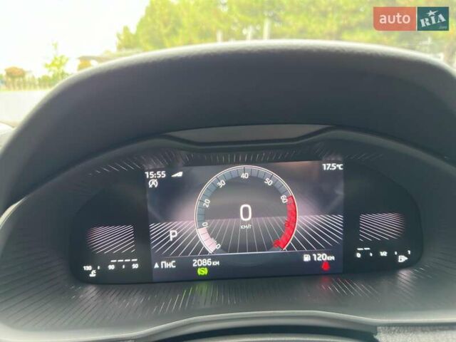 Серый Шкода KAMIQ, объемом двигателя 1 л и пробегом 2 тыс. км за 23783 $, фото 3 на Automoto.ua