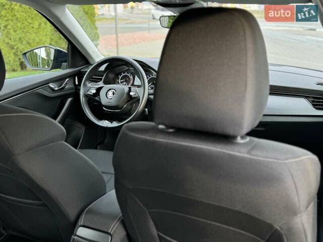 Синий Шкода KAMIQ, объемом двигателя 1.6 л и пробегом 56 тыс. км за 19500 $, фото 79 на Automoto.ua