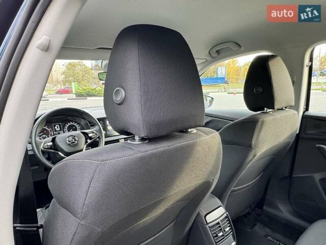 Синий Шкода KAMIQ, объемом двигателя 1.6 л и пробегом 56 тыс. км за 19500 $, фото 67 на Automoto.ua