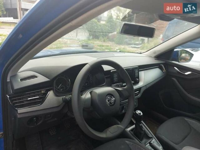 Синий Шкода KAMIQ, объемом двигателя 1.6 л и пробегом 80 тыс. км за 13888 $, фото 14 на Automoto.ua