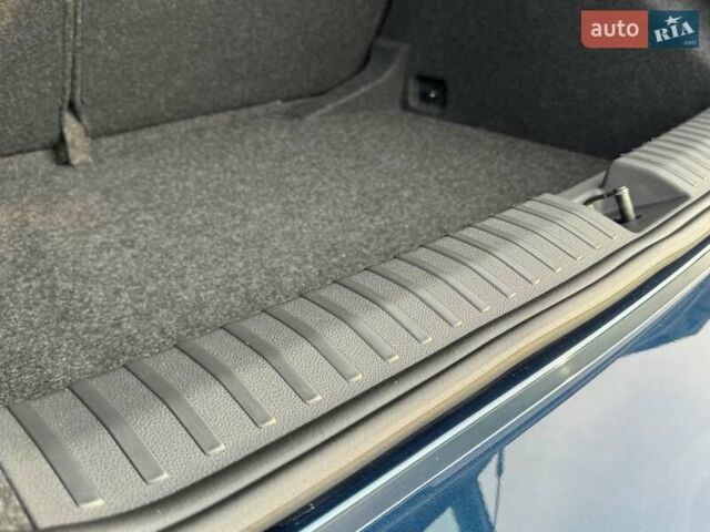 Синий Шкода KAMIQ, объемом двигателя 1.6 л и пробегом 56 тыс. км за 19500 $, фото 73 на Automoto.ua