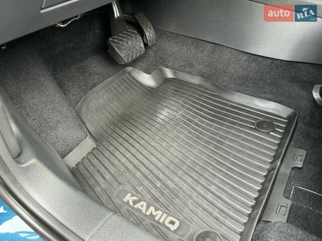 Синий Шкода KAMIQ, объемом двигателя 1.6 л и пробегом 56 тыс. км за 19500 $, фото 60 на Automoto.ua