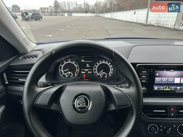 Синий Шкода KAMIQ, объемом двигателя 1.6 л и пробегом 245 тыс. км за 12200 $, фото 9 на Automoto.ua