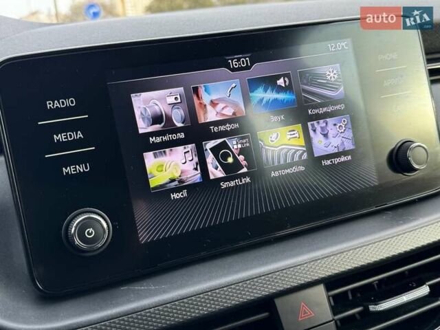 Синий Шкода KAMIQ, объемом двигателя 1.6 л и пробегом 56 тыс. км за 19500 $, фото 52 на Automoto.ua