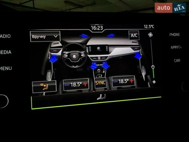 Синий Шкода KAMIQ, объемом двигателя 1.6 л и пробегом 56 тыс. км за 19500 $, фото 98 на Automoto.ua