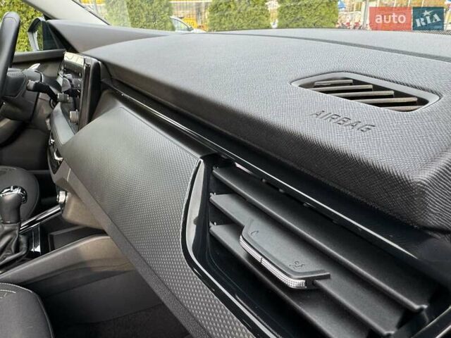 Синий Шкода KAMIQ, объемом двигателя 1.6 л и пробегом 56 тыс. км за 19500 $, фото 87 на Automoto.ua