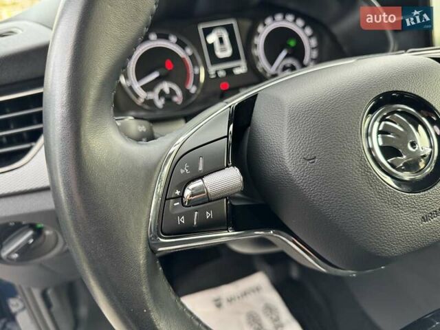 Синий Шкода KAMIQ, объемом двигателя 1.6 л и пробегом 56 тыс. км за 19500 $, фото 57 на Automoto.ua