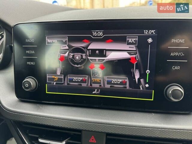 Синий Шкода KAMIQ, объемом двигателя 1.6 л и пробегом 56 тыс. км за 19500 $, фото 85 на Automoto.ua