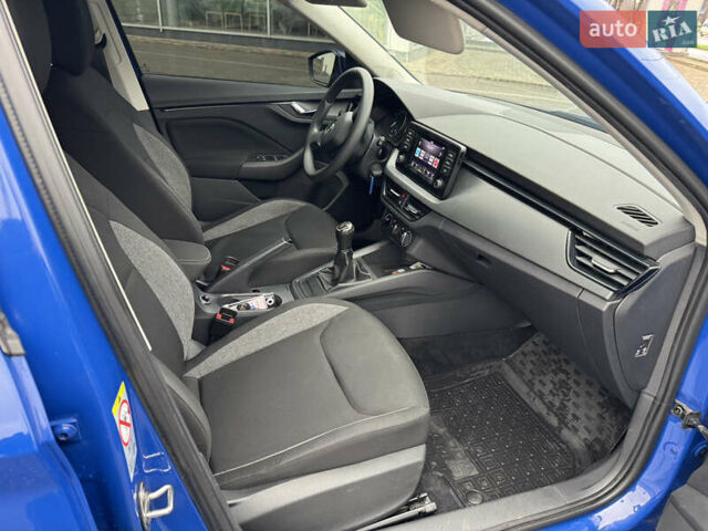 Синий Шкода KAMIQ, объемом двигателя 1.6 л и пробегом 162 тыс. км за 13500 $, фото 20 на Automoto.ua
