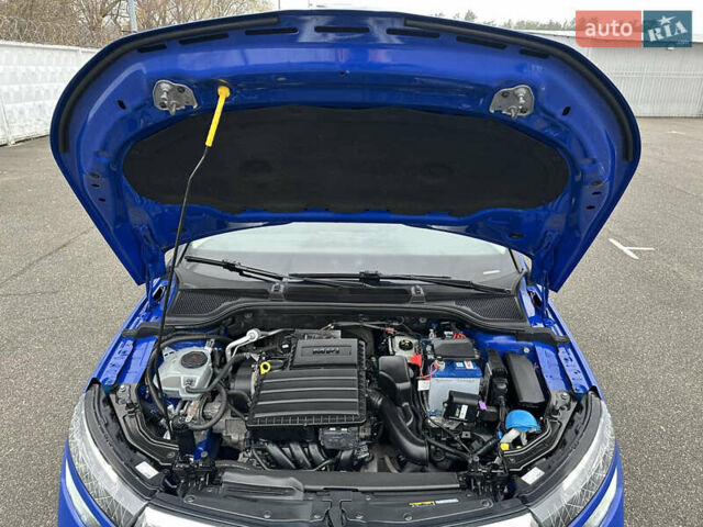 Синий Шкода KAMIQ, объемом двигателя 1.6 л и пробегом 245 тыс. км за 12200 $, фото 7 на Automoto.ua