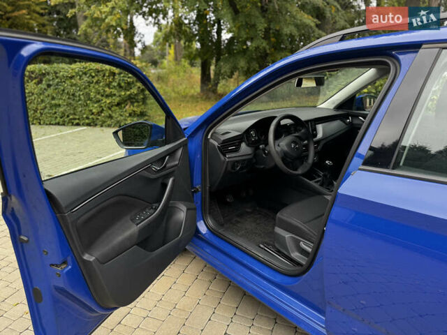 Синий Шкода KAMIQ, объемом двигателя 1.6 л и пробегом 150 тыс. км за 11900 $, фото 17 на Automoto.ua