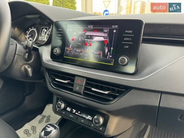 Синий Шкода KAMIQ, объемом двигателя 1.6 л и пробегом 56 тыс. км за 19500 $, фото 86 на Automoto.ua